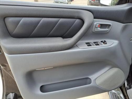 2000 Toyota Land Cruiser Base