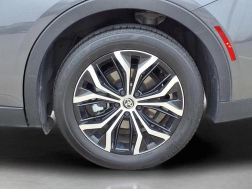 2024 Toyota Crown Limited