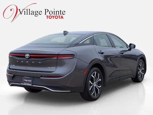 2024 Toyota Crown Limited