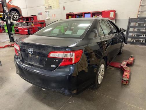 2012 Toyota Camry Hybrid LE