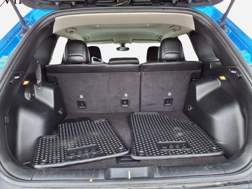 Hydro Blue Pearlcoat 2020 Jeep Cherokee Trailhawk