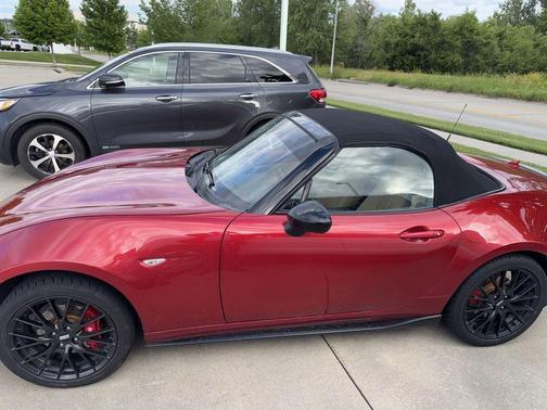 Soul Red Metallic 2016 Mazda MX-5 Miata Club