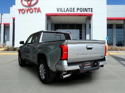 2026 Toyota Tacoma Hybrid Limited