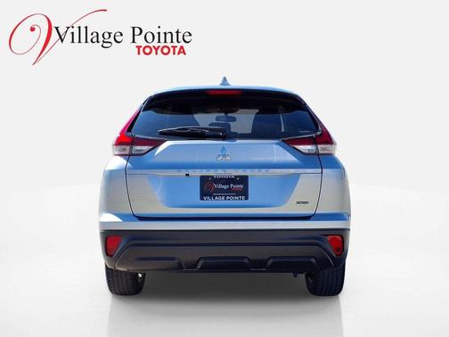 Alloy Silver Metallic 2024 Mitsubishi Eclipse Cross LE