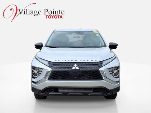 Alloy Silver Metallic 2024 Mitsubishi Eclipse Cross LE