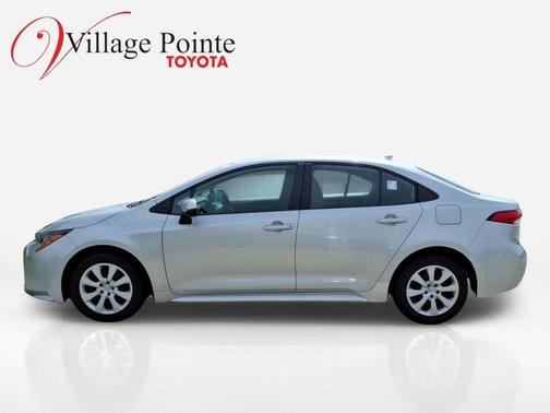 Classic Silver Metallic 2024 Toyota Corolla LE