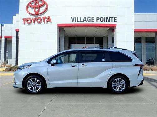 2024 Toyota Sienna Limited
