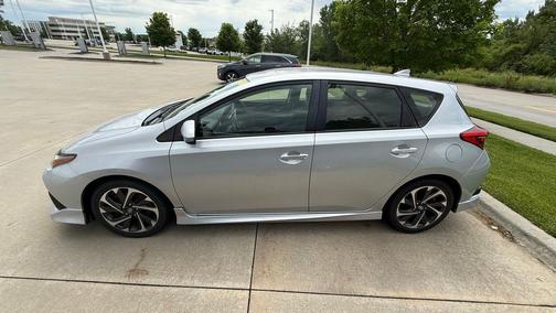 Classic Silver Metallic 2016 Scion iM Base