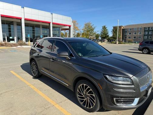 2020 Lincoln Nautilus Reserve