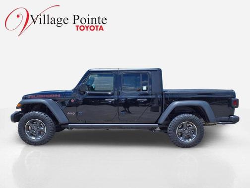 Black Clearcoat 2023 Jeep Gladiator Rubicon