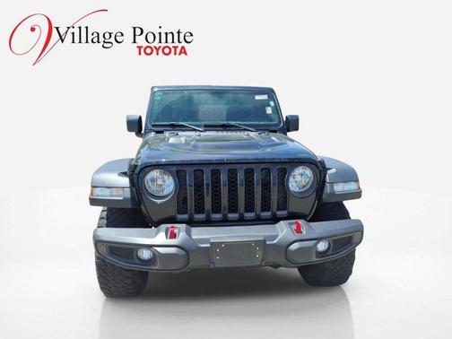Black Clearcoat 2023 Jeep Gladiator Rubicon