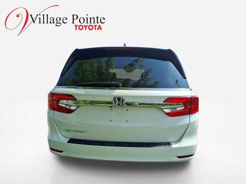 White 2019 Honda Odyssey EX-L