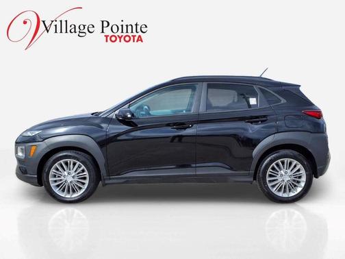 Ultra Black Pearl 2019 Hyundai KONA SEL