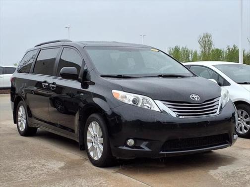 2016 Toyota Sienna XLE Premium