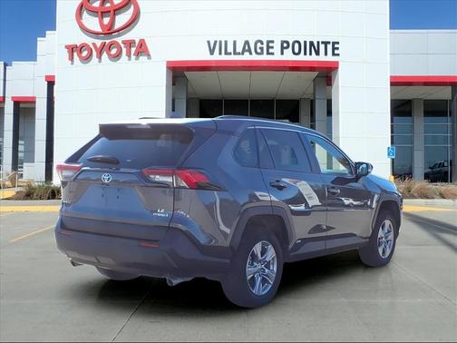 2024 Toyota RAV4 Hybrid LE