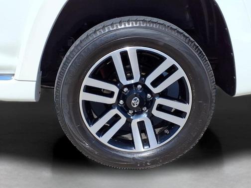 Blizzard Pearl 2023 Toyota 4Runner Limited