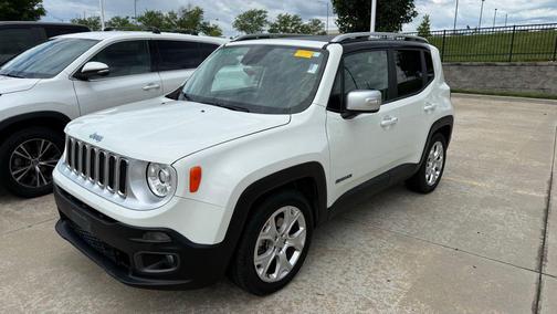Alpine White 2017 Jeep Renegade Limited