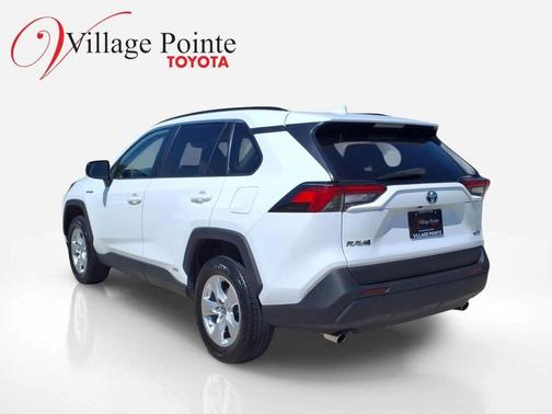 Super White 2021 Toyota RAV4 Hybrid LE