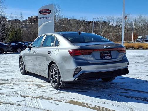 2023 Kia Forte LXS