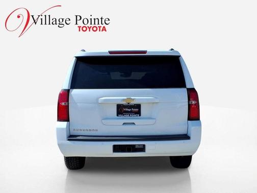 Summit White 2020 Chevrolet Suburban LT