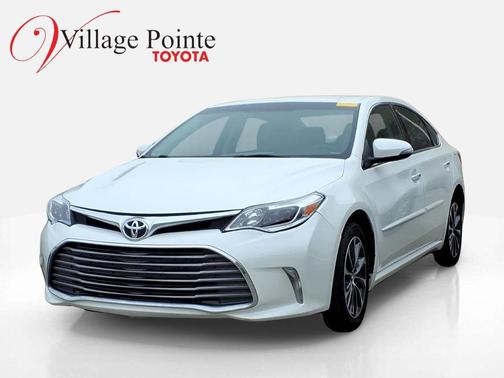 Blizzard Pearl 2016 Toyota Avalon XLE