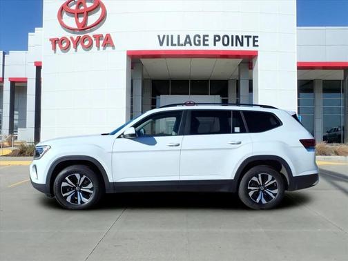 2024 Volkswagen Atlas 2.0T SE