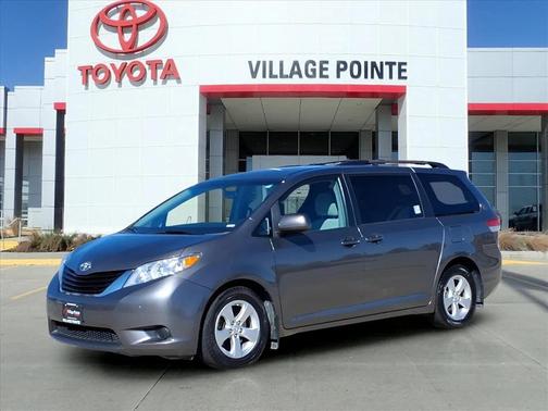 2013 Toyota Sienna LE