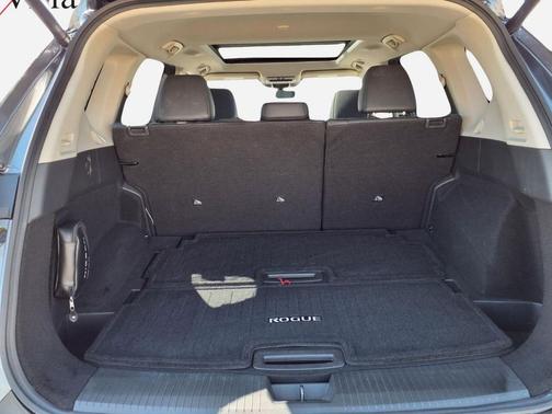 Gun Metallic 2023 Nissan Rogue SL