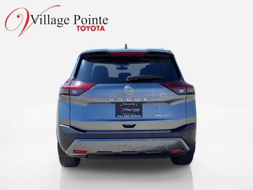 Gun Metallic 2023 Nissan Rogue SL