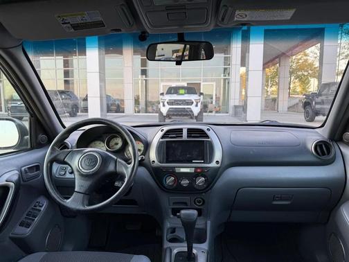 2003 Toyota RAV4 Base