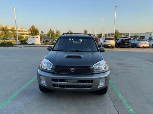 2003 Toyota RAV4 Base