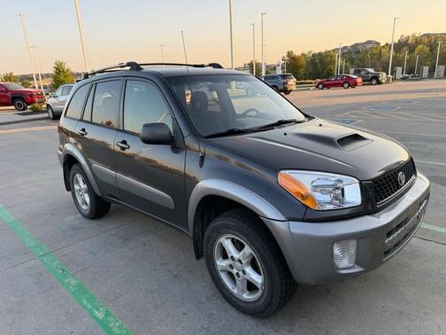 2003 Toyota RAV4 Base