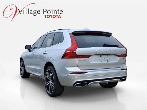 2021 Volvo XC60 T5 R-Design