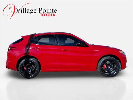 2022 Alfa Romeo Stelvio Ti