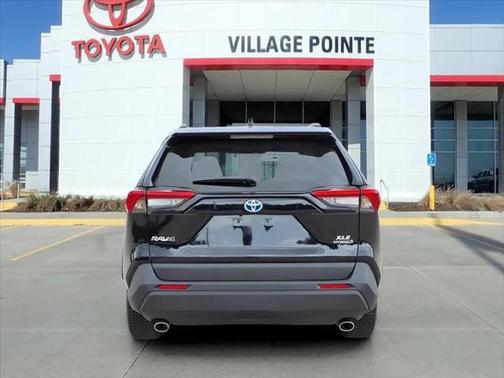 2020 Toyota RAV4 Hybrid XLE