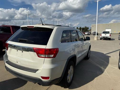 2011 Jeep Grand Cherokee Laredo