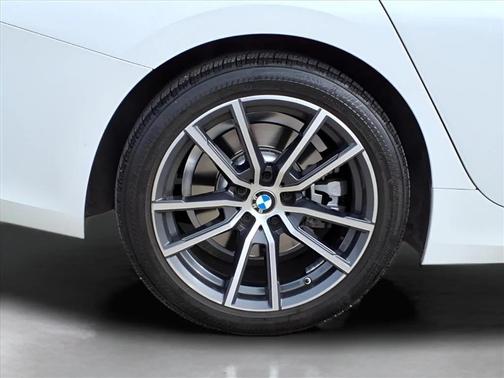 2021 BMW 330 xDrive