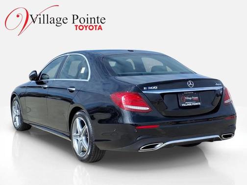 2017 Mercedes-Benz E-Class 4MATIC