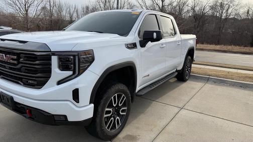 2023 GMC Sierra 1500 AT4