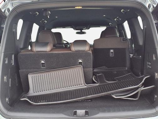 Gun Metallic 2025 Nissan Armada SL 4WD