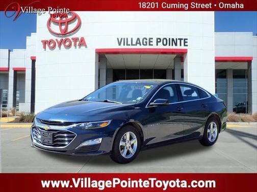 2022 Chevrolet Malibu FWD LT