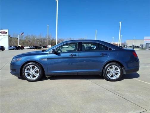 2019 Ford Taurus SE