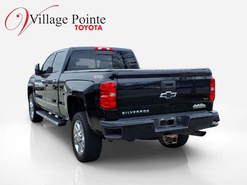 Black 2017 Chevrolet Silverado 2500 High Country