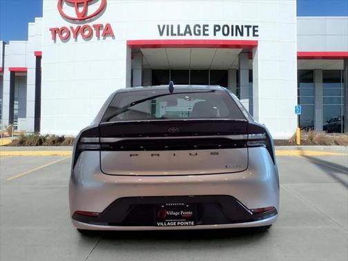 2025 Toyota Prius L