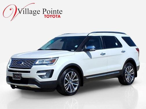 White Platinum Clearcoat Metallic 2016 Ford Explorer Platinum