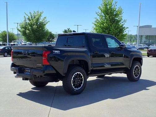 2025 Toyota Tacoma TRD Off Road