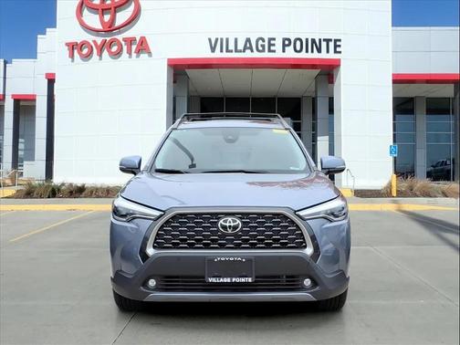 2022 Toyota Corolla Cross XLE