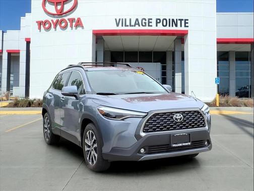 2022 Toyota Corolla Cross XLE