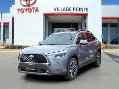 2022 Toyota Corolla Cross XLE