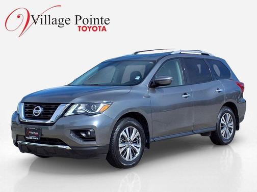 Gun Metallic 2020 Nissan Pathfinder SV 4WD
